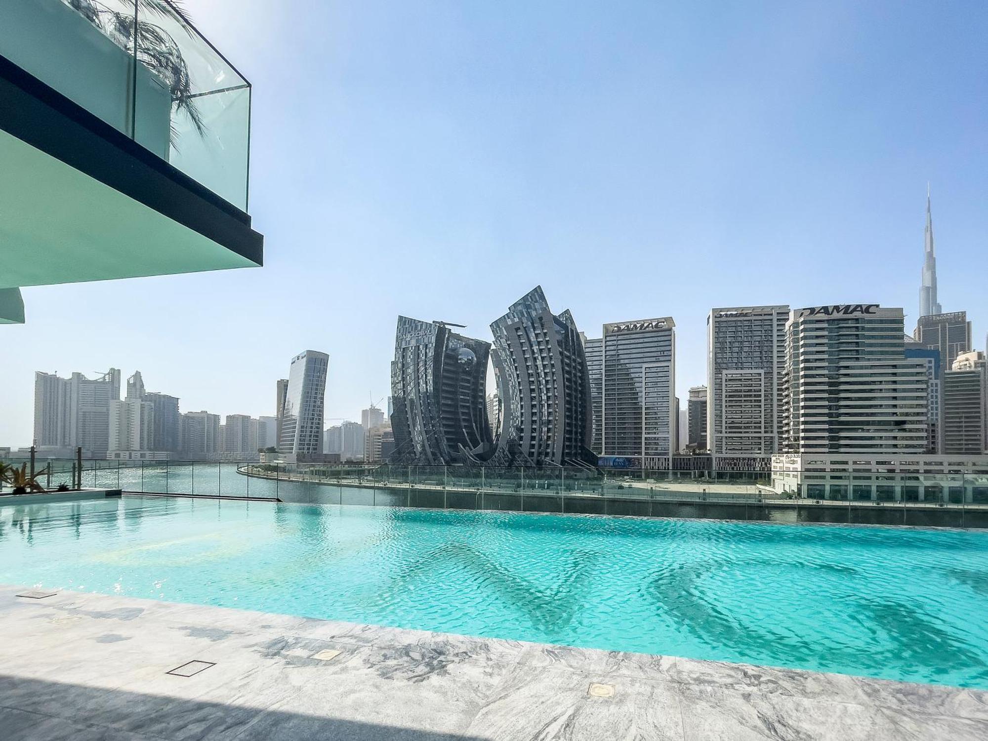 Furnished Apartment Binghatti Canal - Burj Khalifa View, Dubai Exterior photo